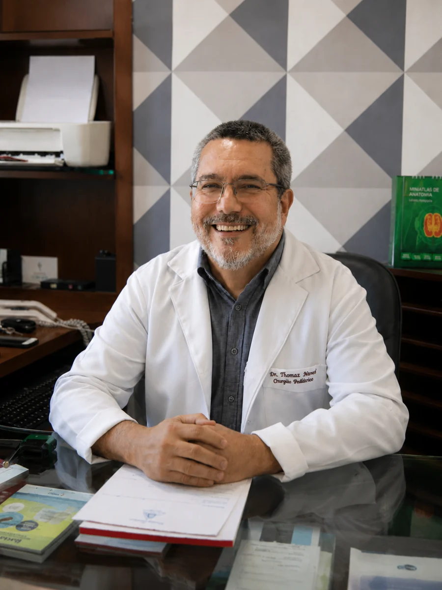 Dr. Thomaz Nanci Neto, cirurgião pediátrico da ESPE em São Gonçalo - RJ